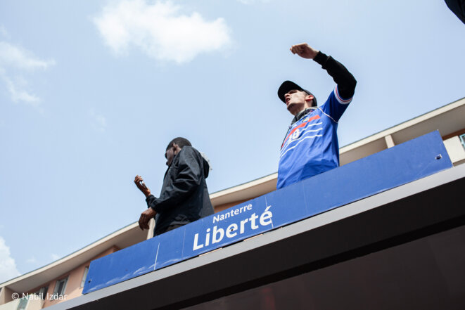 Nuit de révolte, du témoignage d'une agression aux propos stigmatisants