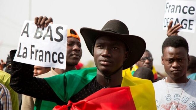 Manifestation au Mali (10 janvier 2020) © AFP VIA GETTY IMAGES