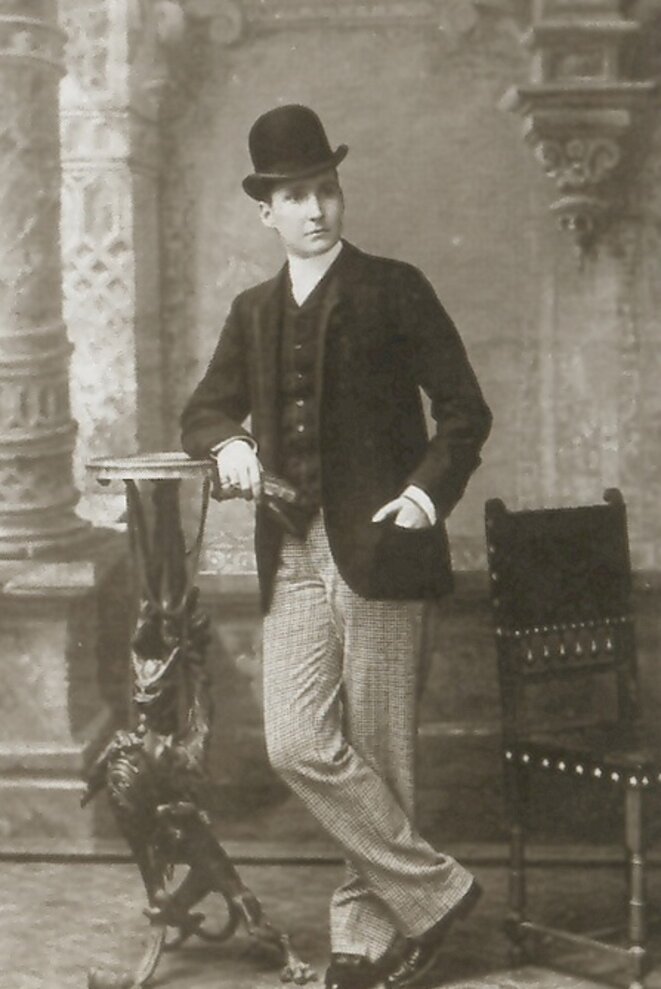 Transidentité Vs Identitaires, l'étrange obsession