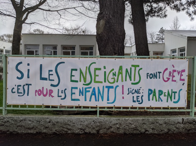 Contre la destruction de l’école publique