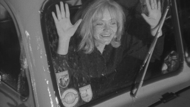 L'Homme n'est pas un oiseau (Covek nije tica) de Dušan Makavejev