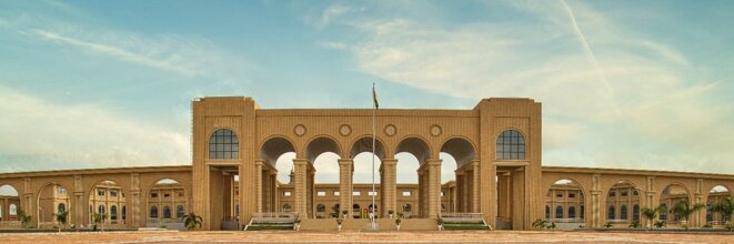 TOGO–CONSTITUTION - Monarchisation du Togo : l’introuvable contestation !