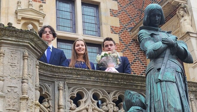 Le page de droite…