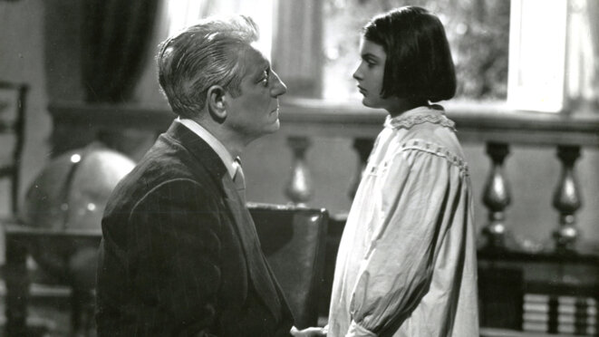 Pour l'amour du ciel (È più facile che un cammello...) de Luigi Zampa