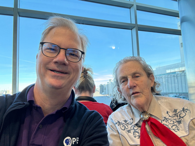 Temple Grandin et Holden Thorp - aéroport de Denver