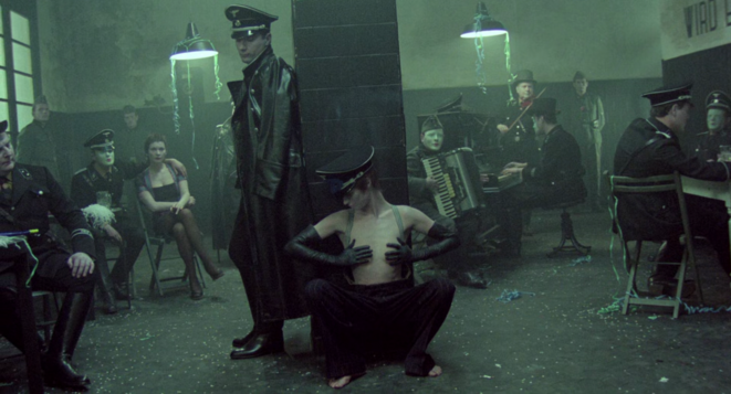 Portier de nuit (Il portiere di notte) de Liliana Cavani