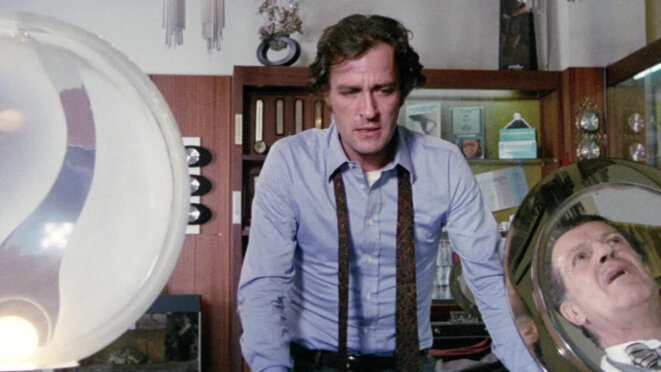 La Police a les mains liées (La Polizia ha le mani legate) de Luciano Ercoli