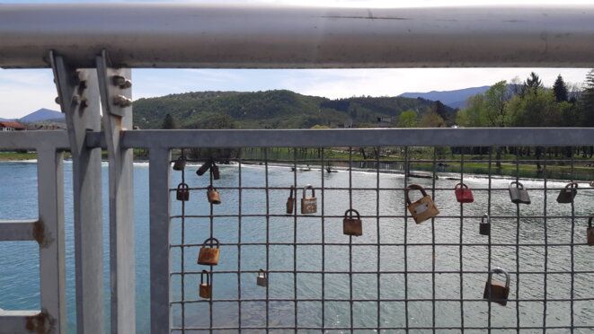 Les cours d’eau sont mortels pour qui n’est pas du bon côté – Épisode #1