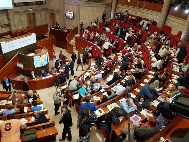 Une Assemblée citoyenne constituante pour transformer la démocratie