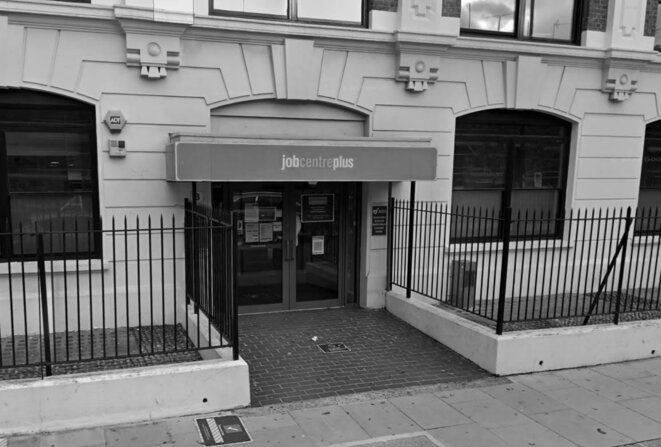 Fraude aux aides sociales : la rengaine reprise par les Travaillistes au Royaume-Uni