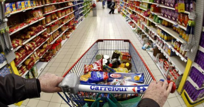 La valse des étiquettes.