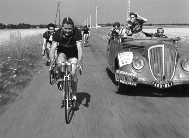 "Cinq tulipes rouges" de Jean Stelli