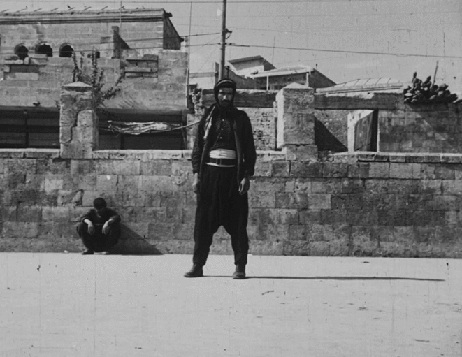 La Loi de la frontière (Hudutlarin Kanunu) de Lütfi Ö. Akad