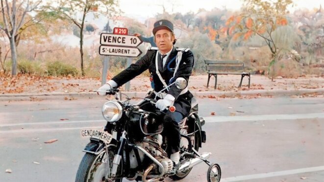 "Ces flics étranges venus d'ailleurs" de Philippe Clair