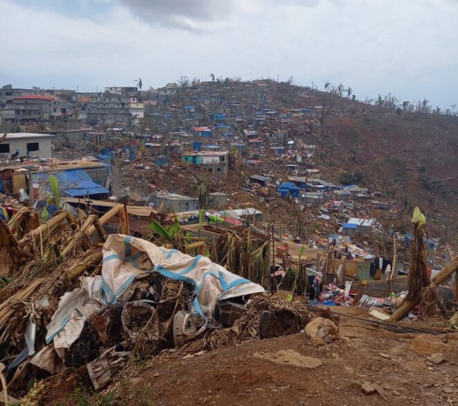 Pendant ce temps à Mayotte : « C’est de la médecine de guerre »