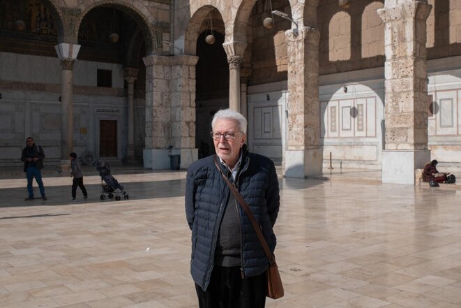 Après 50 ans d’exil, l’éditeur Farouk Mardam-Bey fait ses premiers pas à Damas