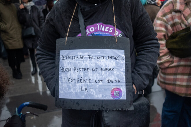 À la manifestation féministe à Paris, «c’est pas les sans-papiers, c’est Retailleau qu’il faut virer!»