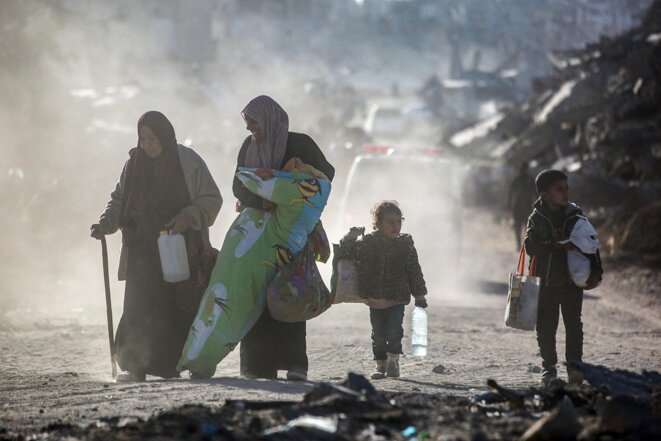 «Ils peuvent rendre Gaza inhabitable, on ne quittera jamais notre terre»