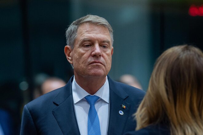 Roumanie: démission du président Klaus Iohannis, sous pression après l’annulation du scrutin