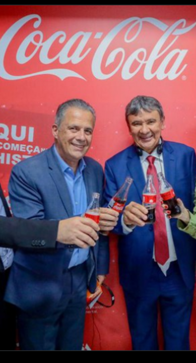 Lula da Silva fait la cuisine «solidaire» du Brésil avec Coca-Cola et McDonald's