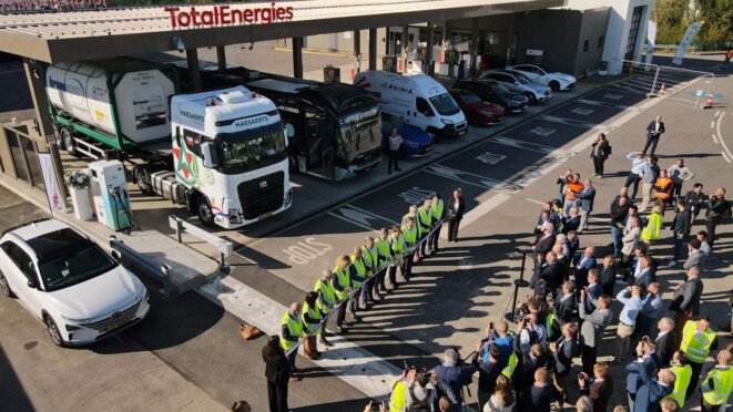 H2: Elon Musk parlait de "fool cell". Maintenant c'est lui qui passe pour fou.