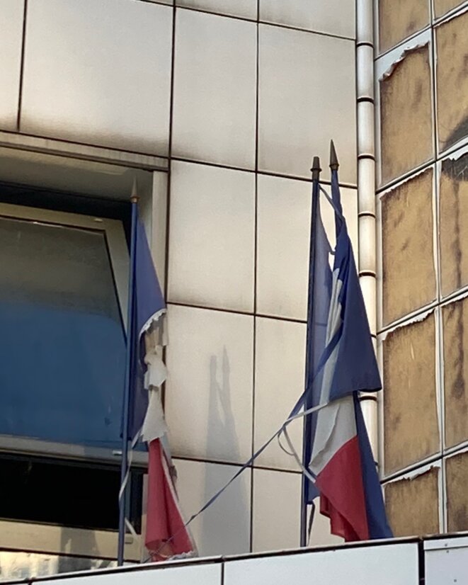 LIBERTÉ & RÉSISTANCE, oui, certes !