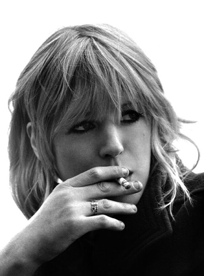 Vous Zallez Pas le Croire, J'ai Entendu "dieue avec un E" !!