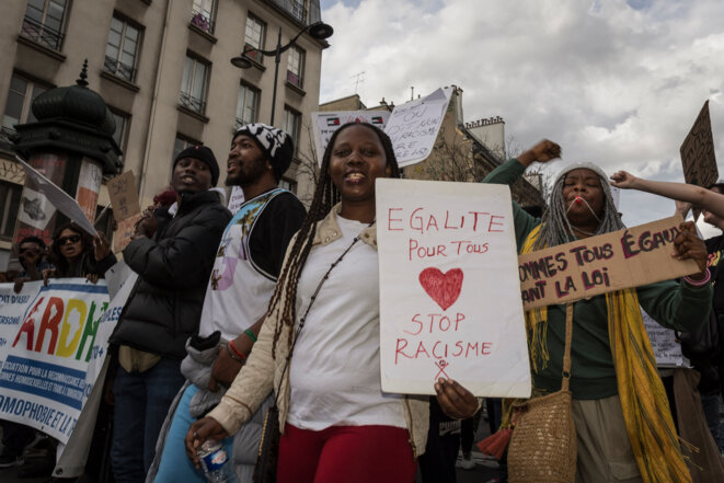 Face au «moment fascisant», un sursaut citoyen déferle dans la rue contre le racisme