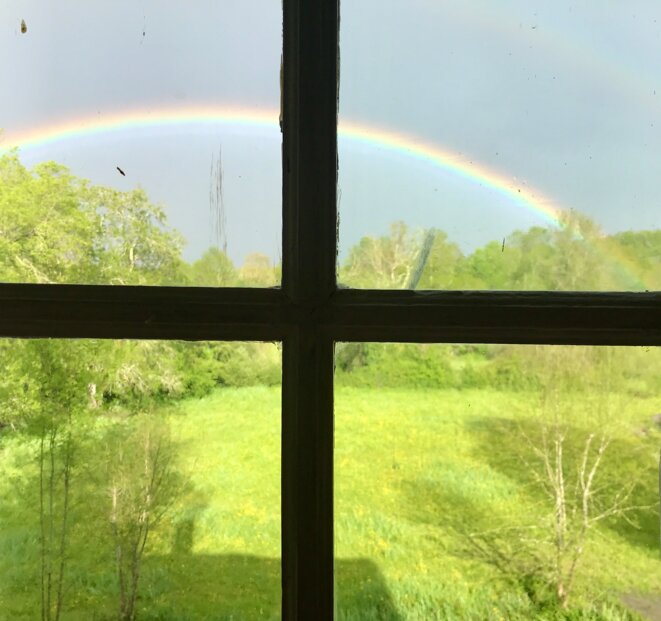 Pâques et Pâque malgré les faussaires…