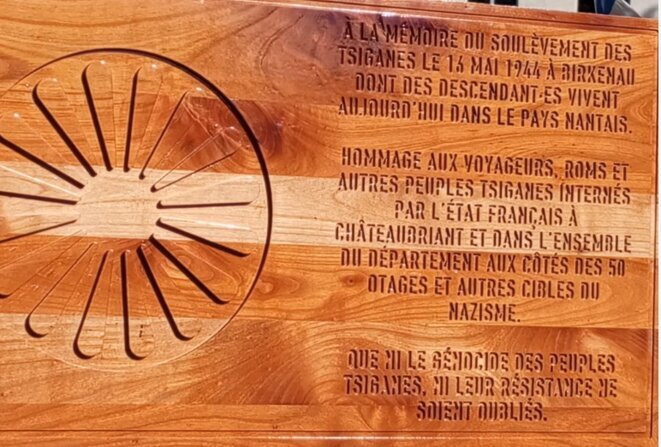 Stèle à Nantes pour le soulèvement tsigane du 16 mai 1944 au camp de Birkenau