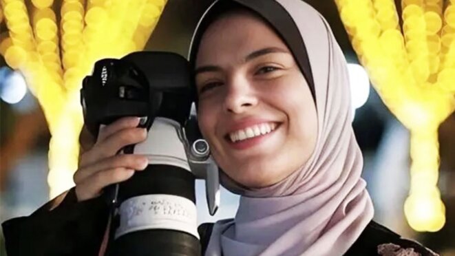 Fatma Hassona, photographe à Gaza : le génocide mis à nu