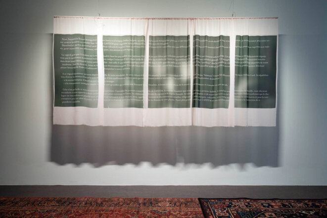 La rhétorique du rideau, une cartographie sensible des identités en mouvement