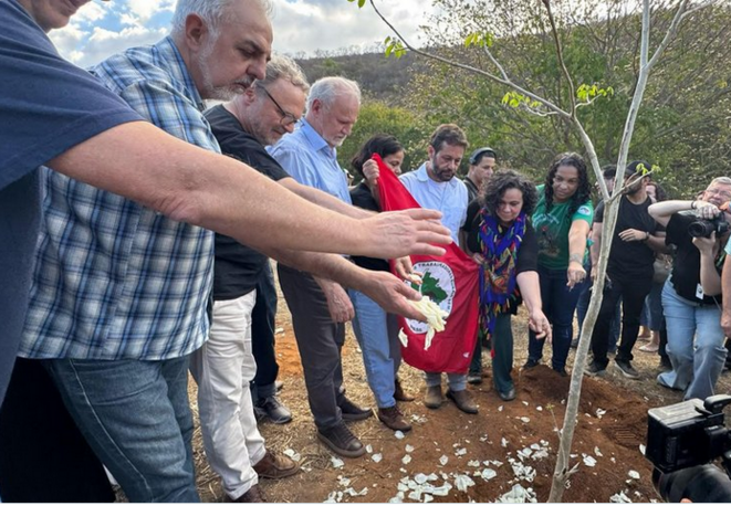 Sebastião Salgado est retourné en ses terres natales, brésiliennes ...