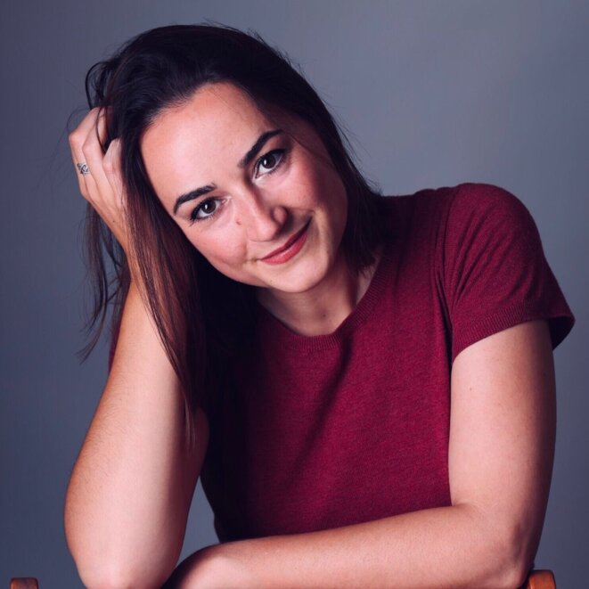 Zoë Dubus