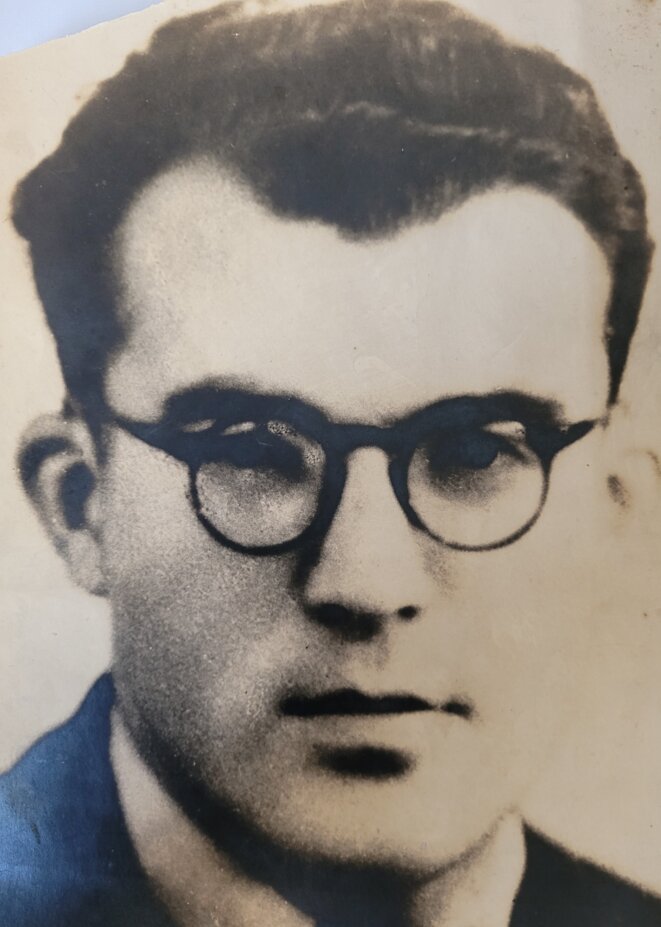 Hommage à Robert CRUAU abattu par les nazis le 6 octobre 1943 à Brest