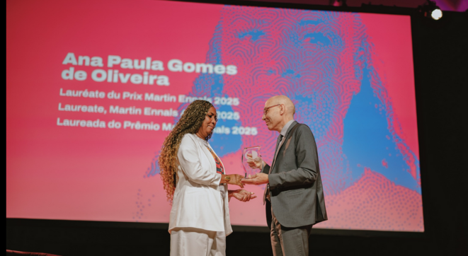 SUISSE■"Nobel" des droits de l'homme à la mère d'un jeune noir tué par la PM à Rio