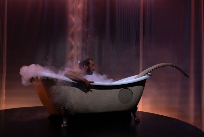 David Wahl a écrit « L’homme poisson » et le nage couramment