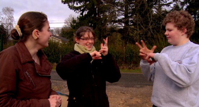 "Elle entend pas la moto" de Dominique Fischbach