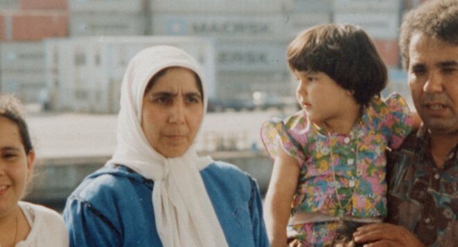Entretien avec Samira El Mouzghibati, réalisatrice du film "Les Miennes" Entretien avec Samira El Mouzghibati, réalisatrice du film "Les Miennes"