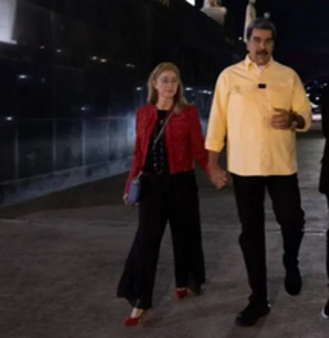 " Soy el presidente de Venezuela y me considero prisionero de guerra "