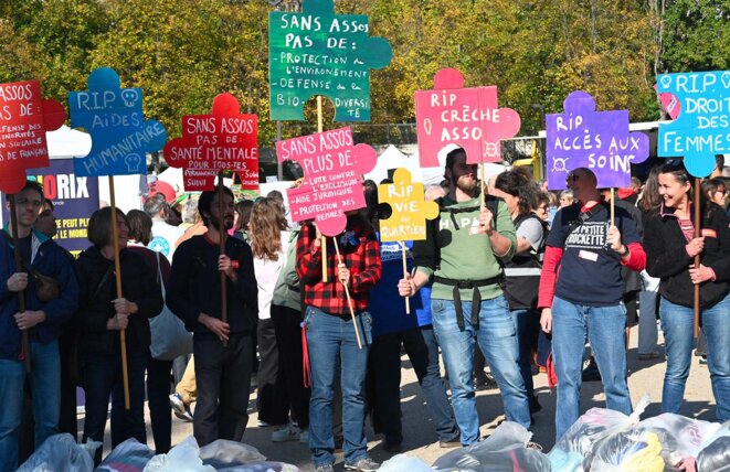 12 305 emplois disparus en un an: dans le secteur associatif, la grande saignée