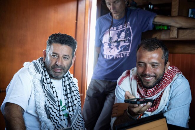 Flottille pour Gaza: deux militants sont toujours captifs en Israël