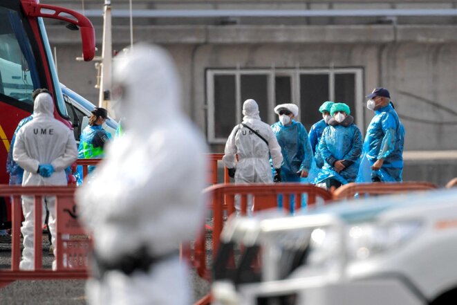 Hantavirus: les croisiéristes rapatriés sous étroite surveillance, les autorités restent confiantes