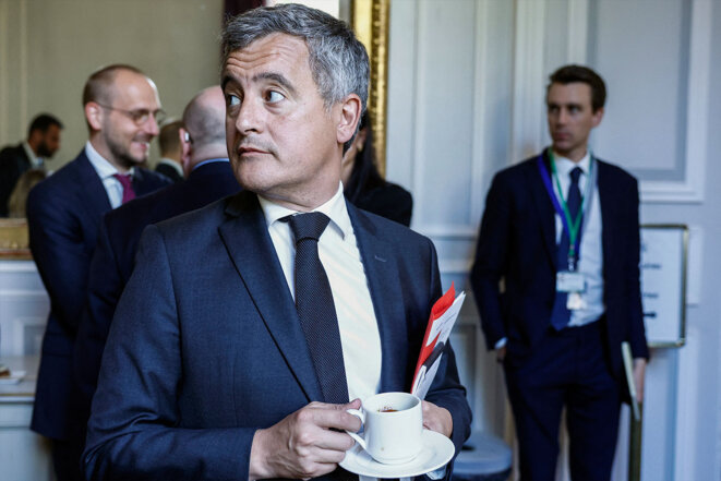 Gérald Darmanin veut faire rentrer un tribunal dans une prison