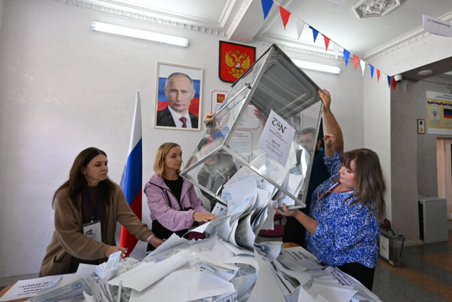 Russie: le parti de Poutine donné sans surprise vainqueur aux législatives