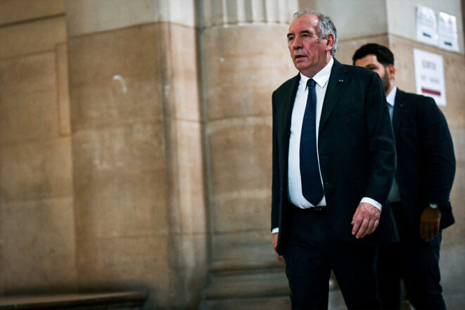 Au procès en appel du MoDem, François Bayrou se compare au capitaine Dreyfus