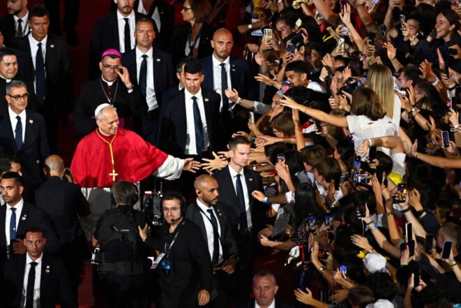 Olivier Roy: «La génération Z est plus ouverte sur la question religieuse» Le pape Léon XIV a conclu vendredi sa première journée de visite apostolique en France par une rencontre avec la jeunesse au stade de France en présence de 80 000 personnes. Pour le politiste Olivier Roy, les 16-25 ans nont pas une vision identitaire de la religion et sont en «quête de sens et de spiritualité».