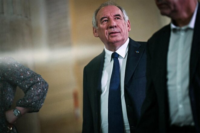 Au procès en appel du MoDem, la défense de François Bayrou pourfend une accusation «vide»