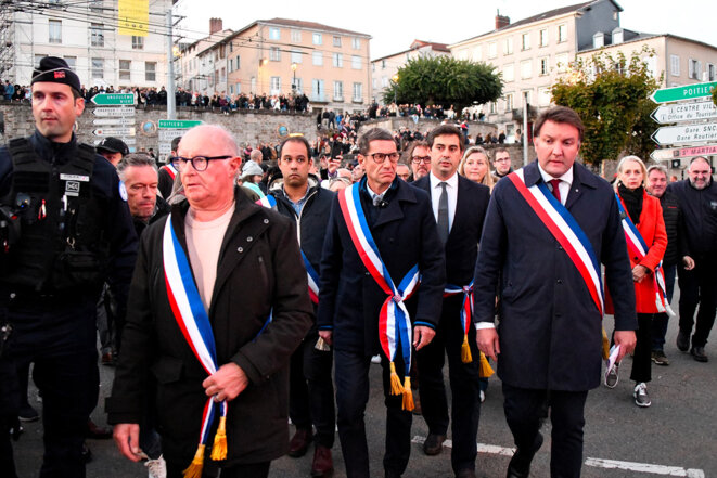 À Limoges: «On ne veut pas que des gens viennent faire de la récupération sur les cendres de notre mairie»