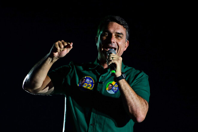 Au Brésil, c’est «le plus compromis du clan» Bolsonaro qui veut reconquérir la présidence